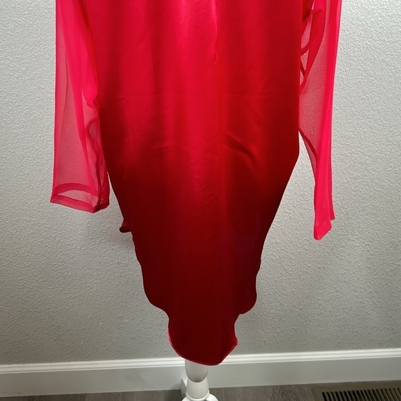 Victoria's Secret Vintage Gold Label Red Satin Button Down Pajama Dress Size M/L - Picture 7 of 9